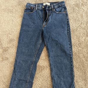 Abercrombie & Fitch Ultra High Rise Women's Ankle Straight Jean
